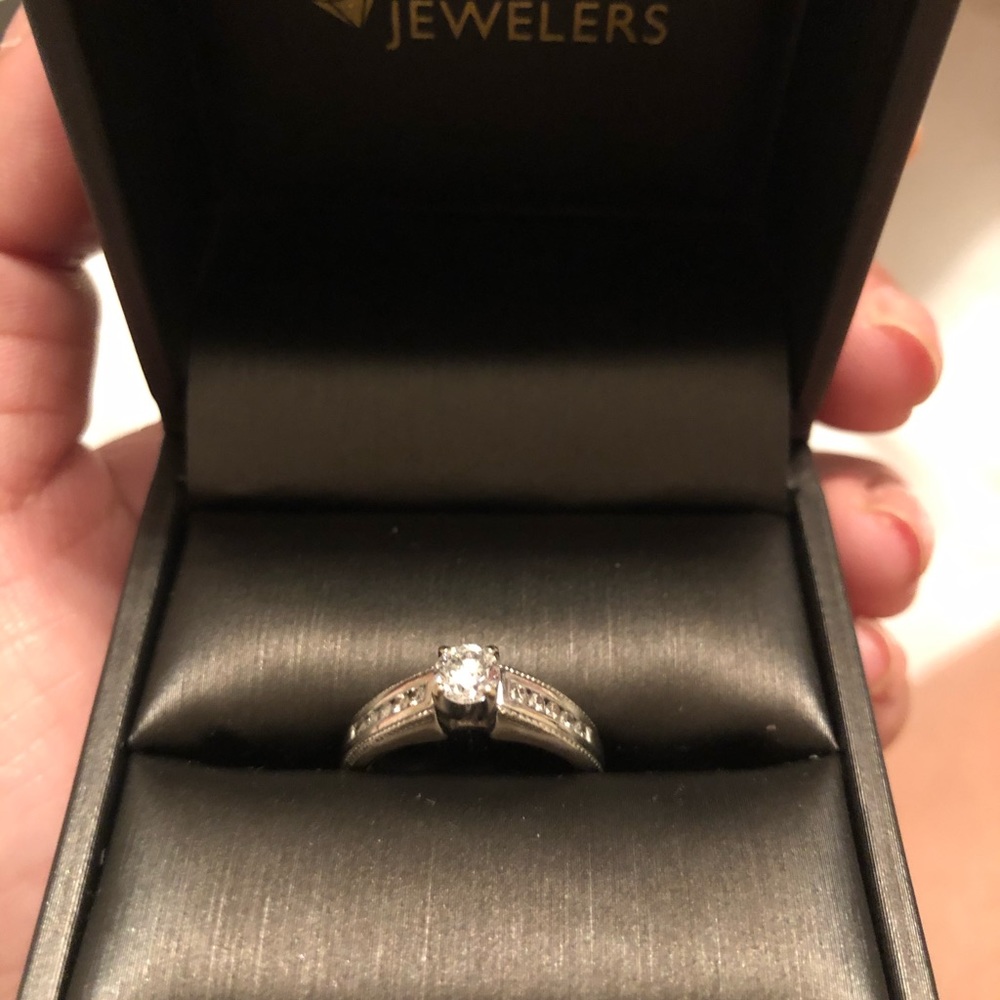 10k Gold Diamond Ring